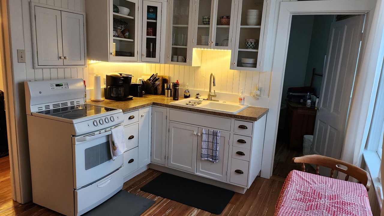 Photo of Kitchen in Pincher Creek