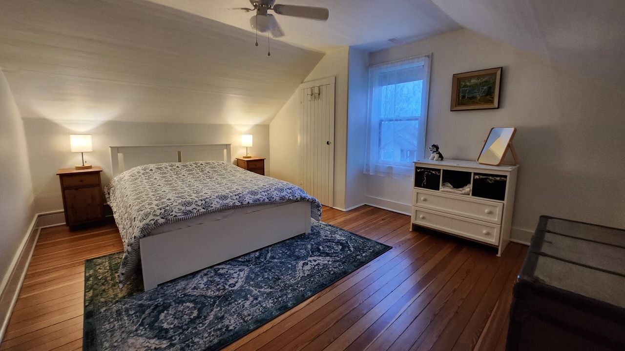 Photo of Bedroom in Pincher Creek