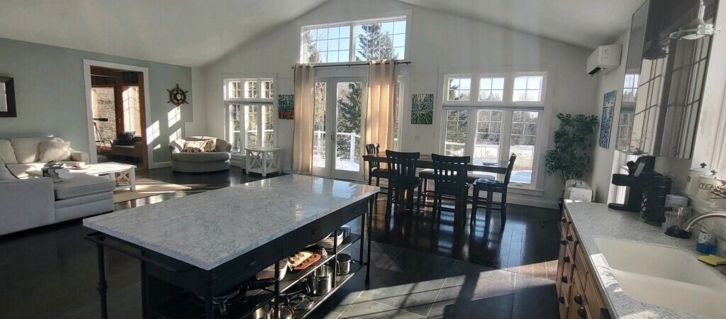 Photo of Livingroom in Lamoine