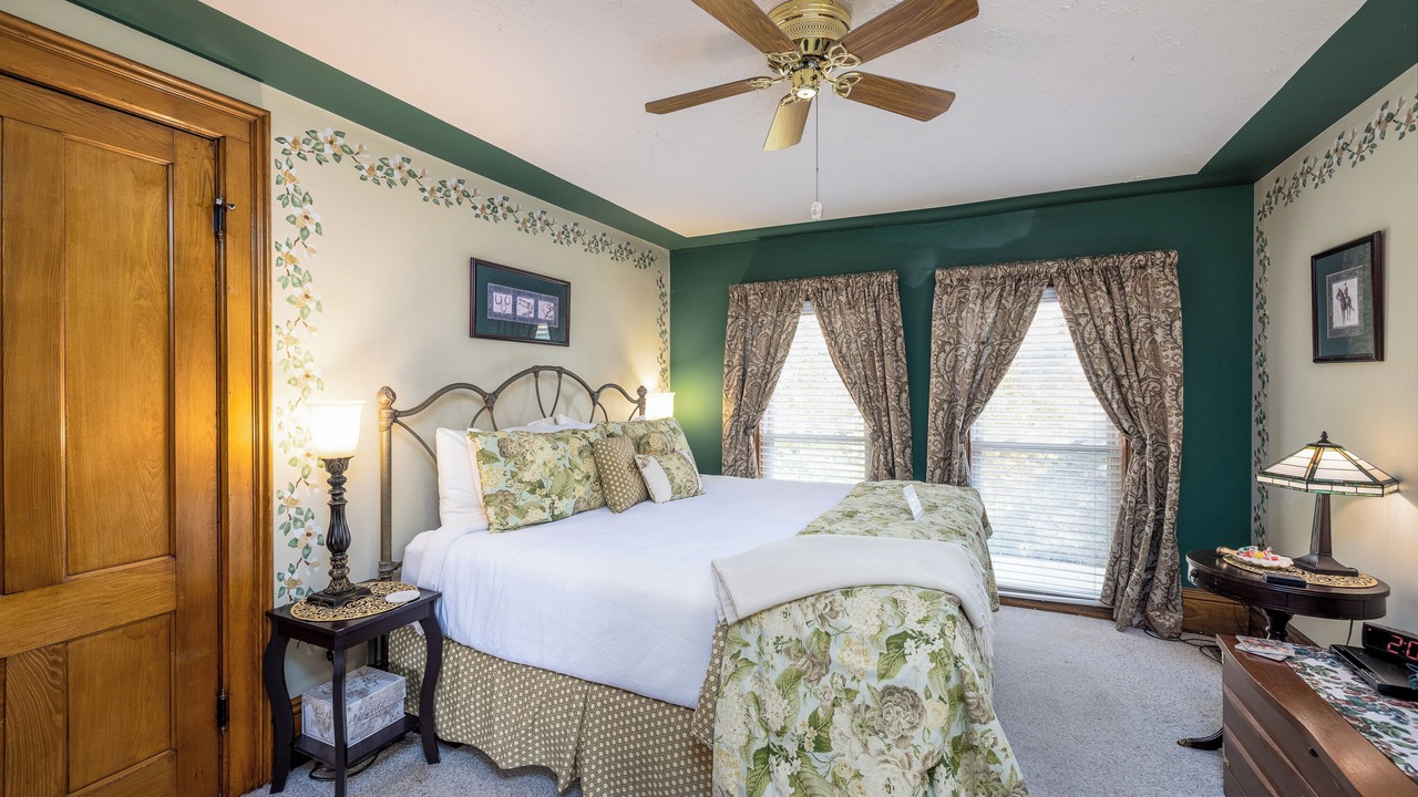 Photo of Bedroom in Canandaigua