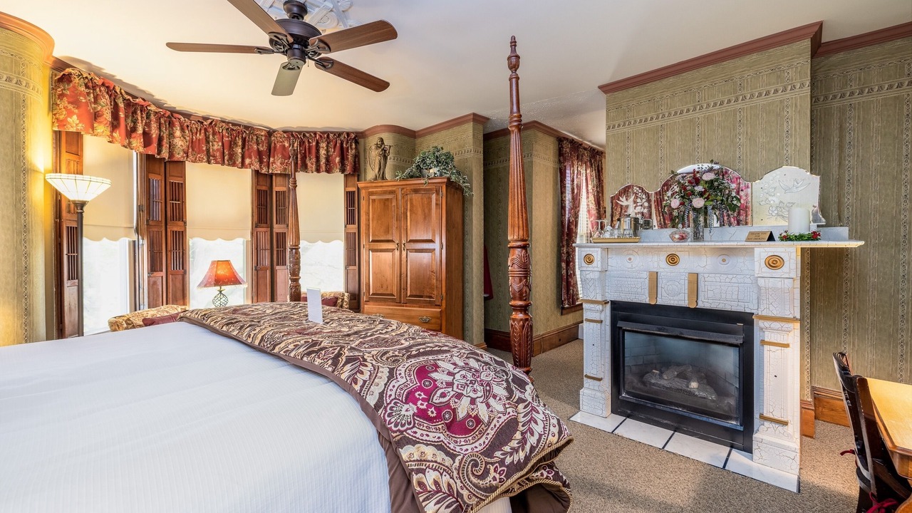 Photo of Bedroom in Canandaigua