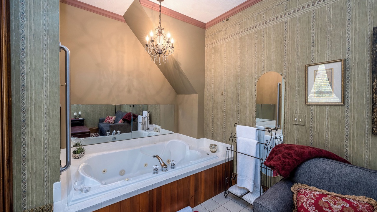 Photo of Bathroom in Canandaigua
