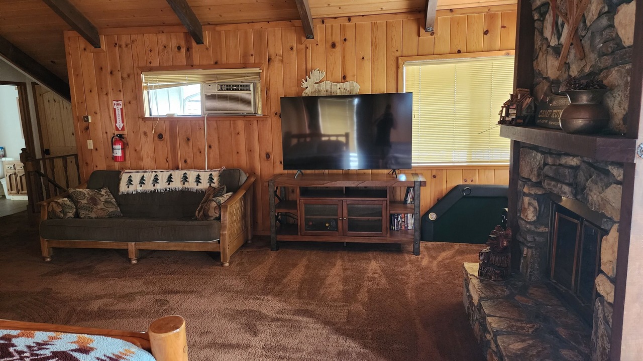 Photo of Bedroom in Bass Lake