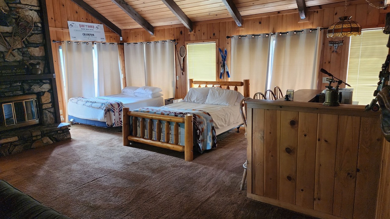 Photo of Bedroom in Bass Lake