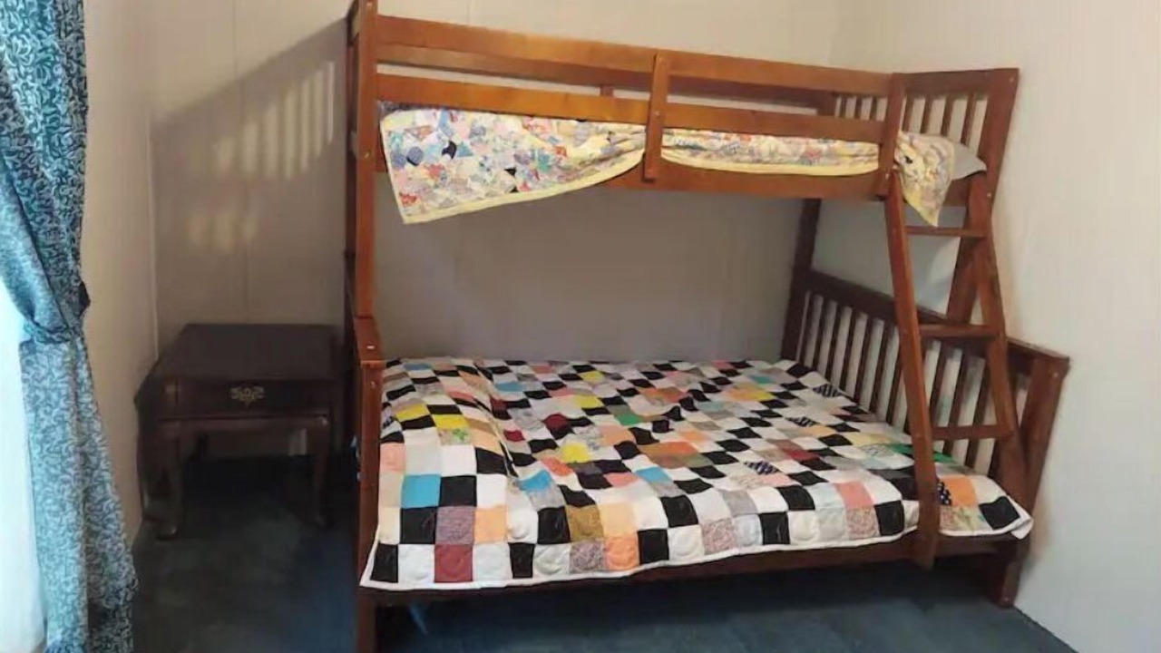 Photo of Bedroom in Bennett Springs