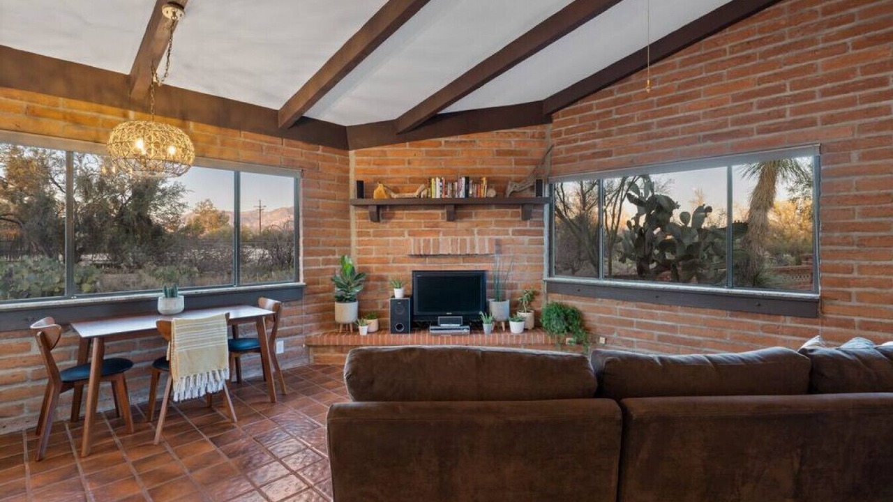 Photo of Livingroom in Casas Adobes