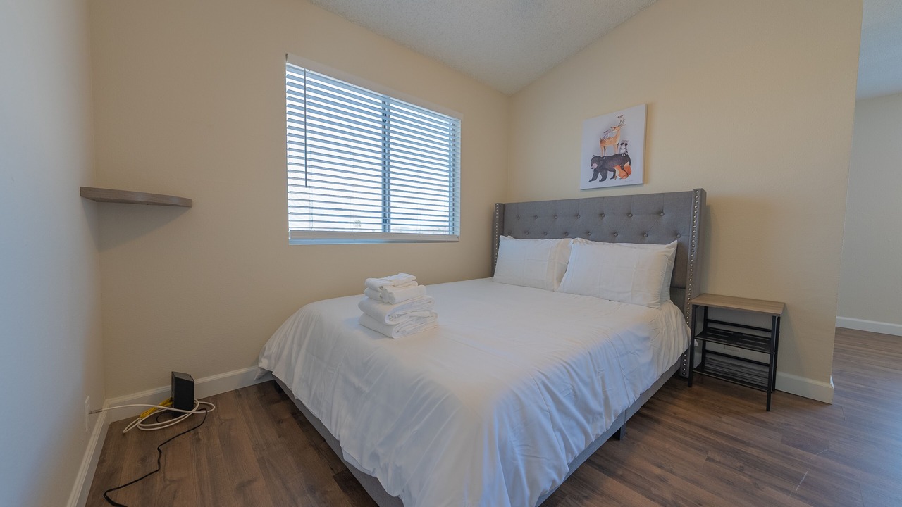 Photo of Bedroom in Mission Hills