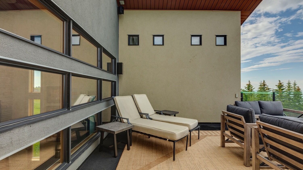 Photo of Patio Balcony in Calgary