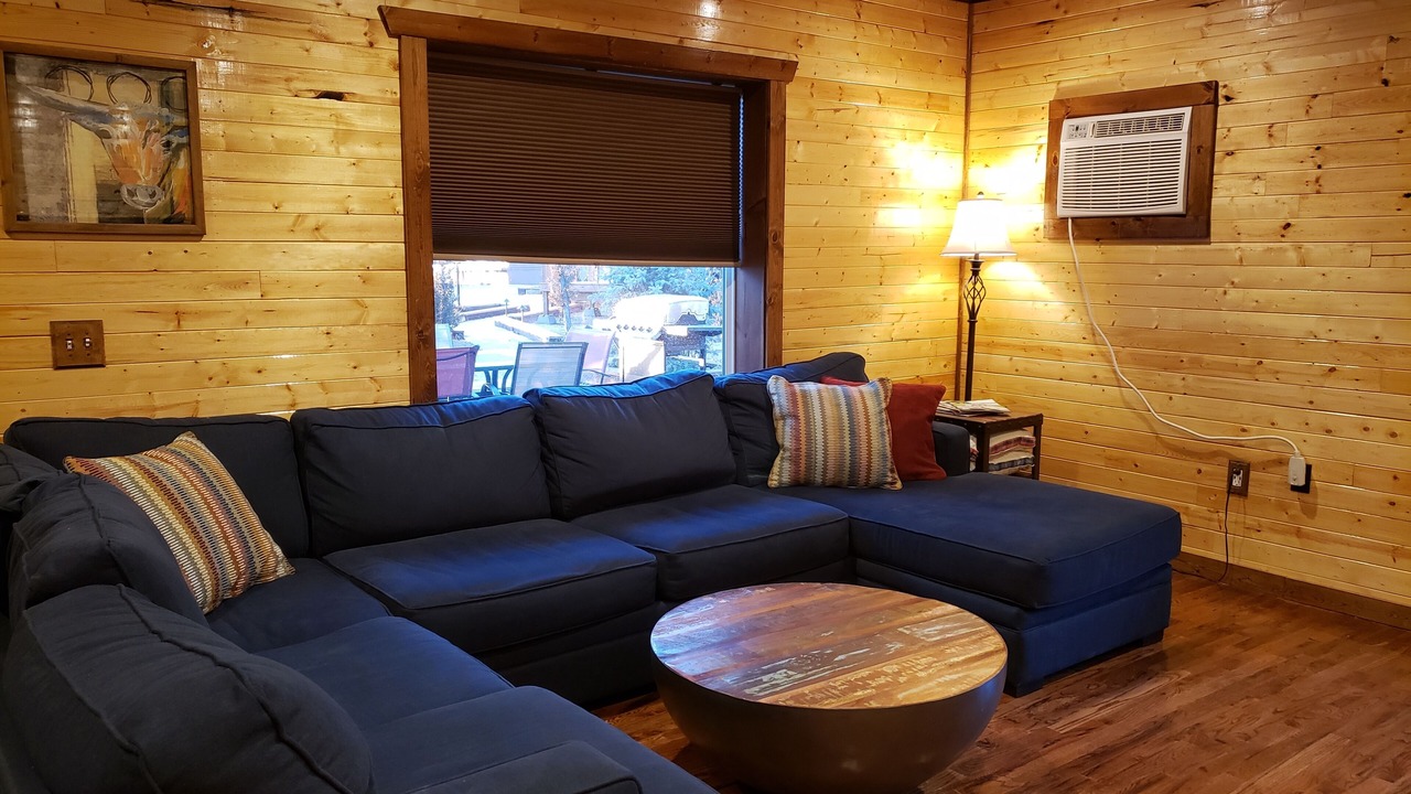 Photo of Livingroom in Canyon