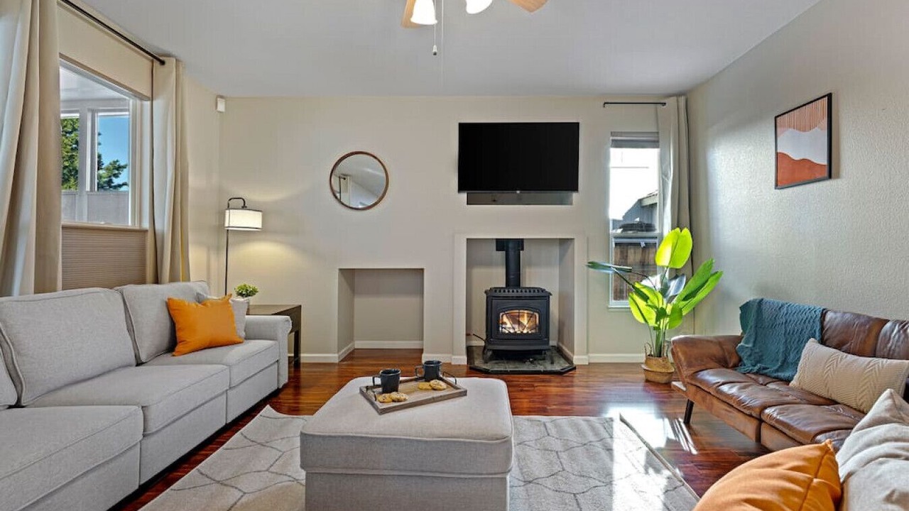 Photo of Livingroom in Sparks