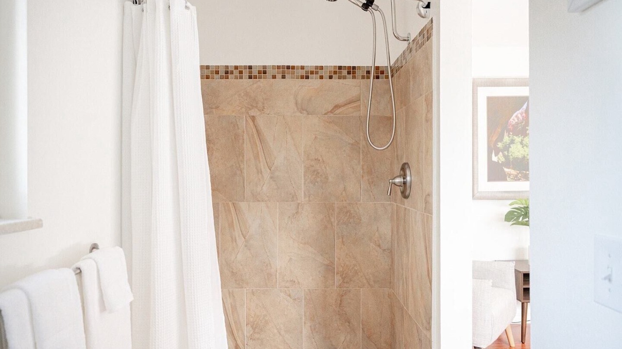 Photo of Bathroom in Lamar Heights Area
