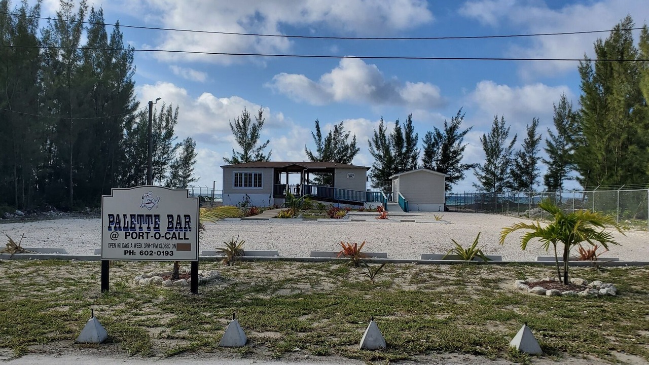 Photo of Others in Bahamas Terrace