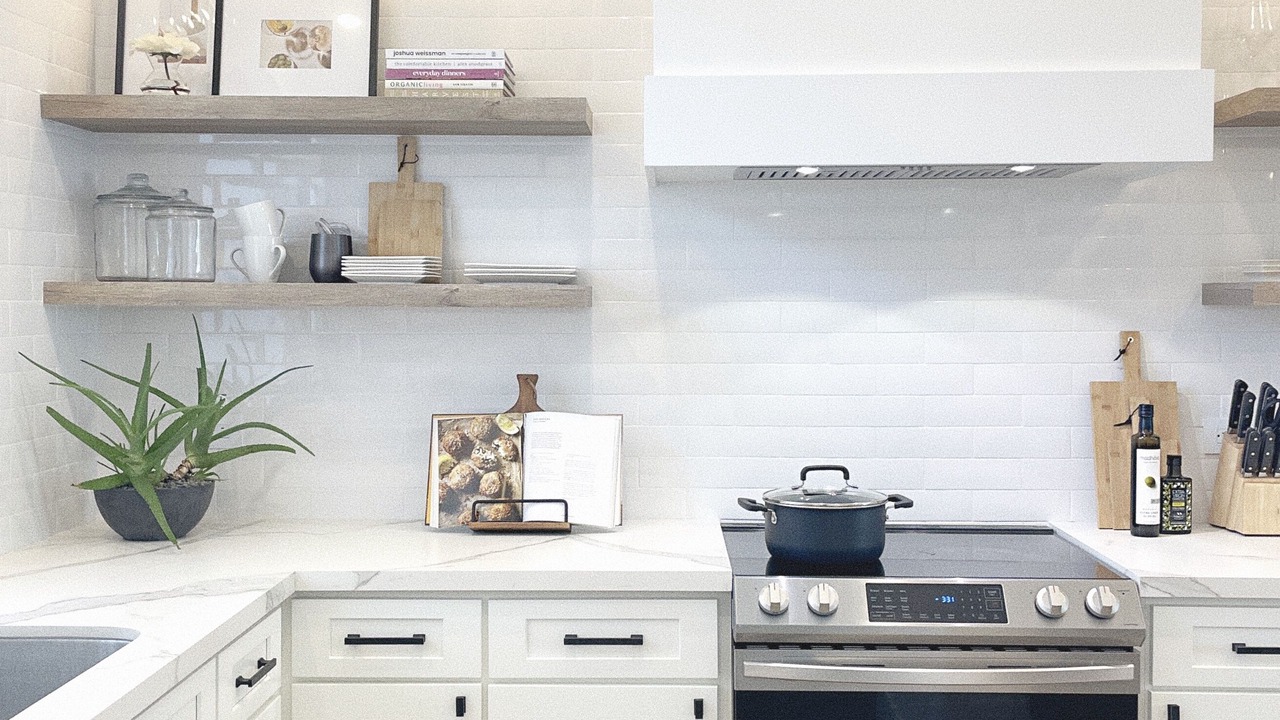 Photo of Kitchen in Bodden Town