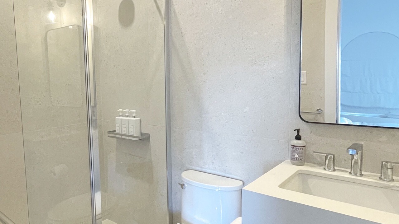 Photo of Bathroom in Bodden Town