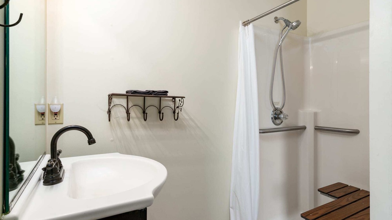 Photo of Bedroom in Mayfield