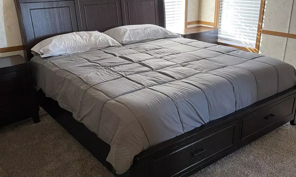 Photo of Bedroom in Cheboygan