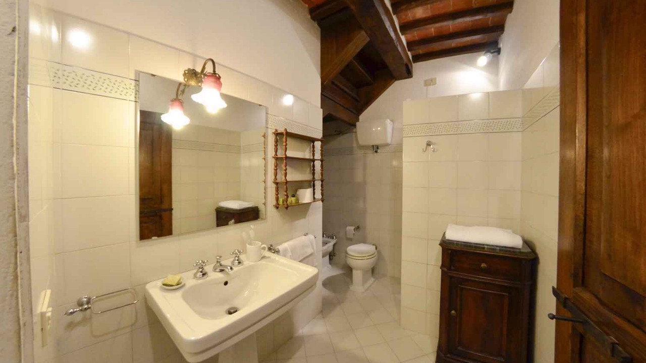 Photo of Bathroom in San Pietro a Cegliolo