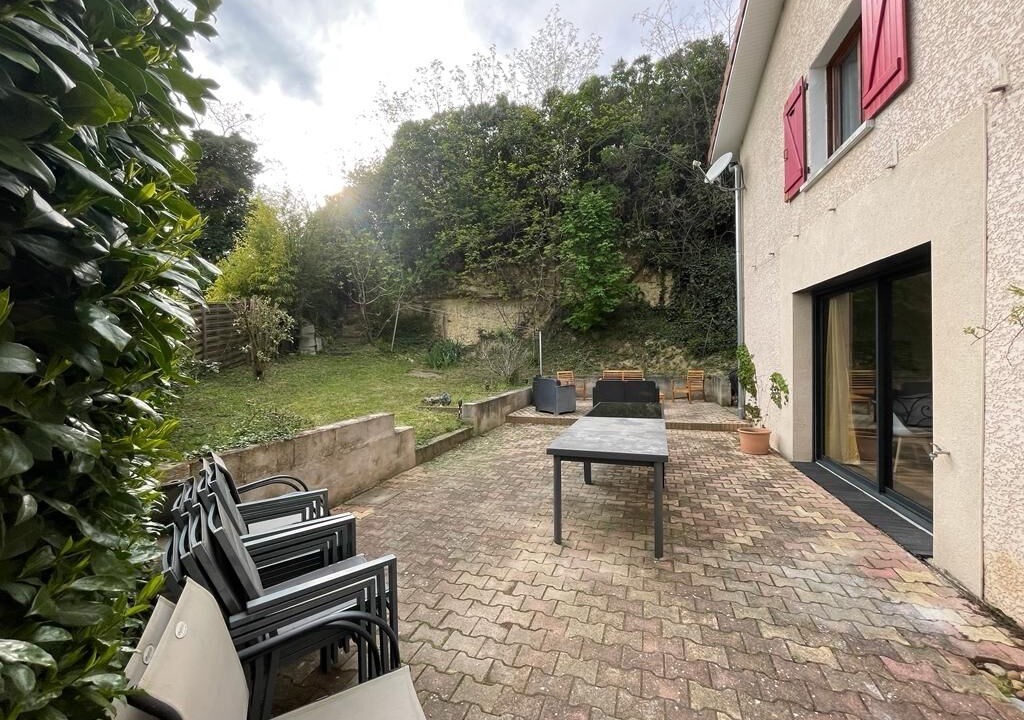 Photo of Patio Balcony in Sonnay