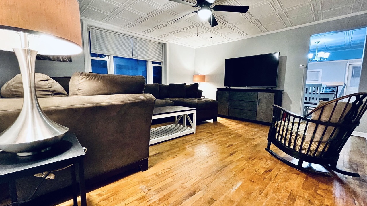 Photo of Livingroom in Elmira