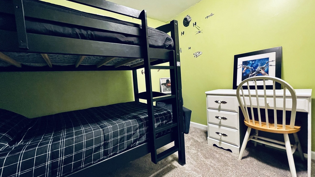 Photo of Bedroom in Elmira