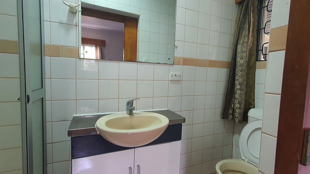 Photo of Bathroom in Suva