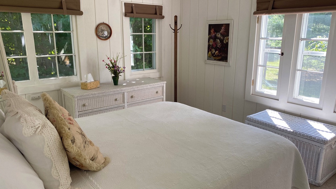 Photo of Bedroom in Harbor Springs