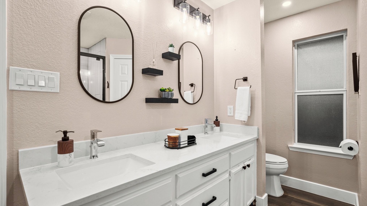 Photo of Bathroom in The Woods