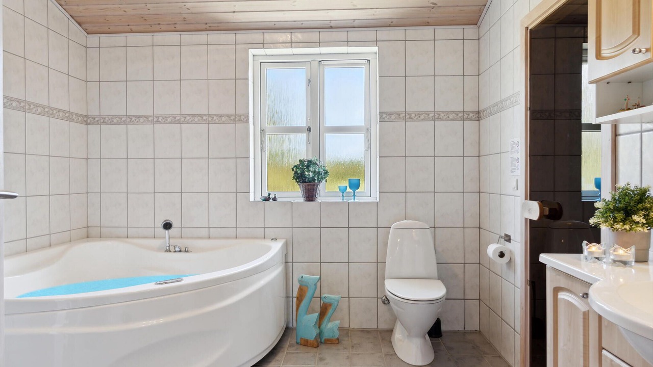 Photo of Bathroom in Torup Strand