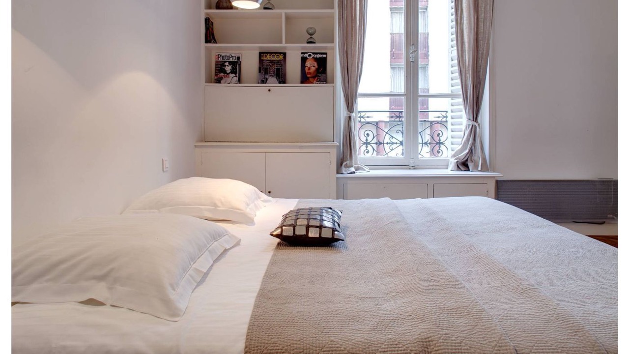 Photo of Bedroom in Quartier de l'Ecole-Militaire