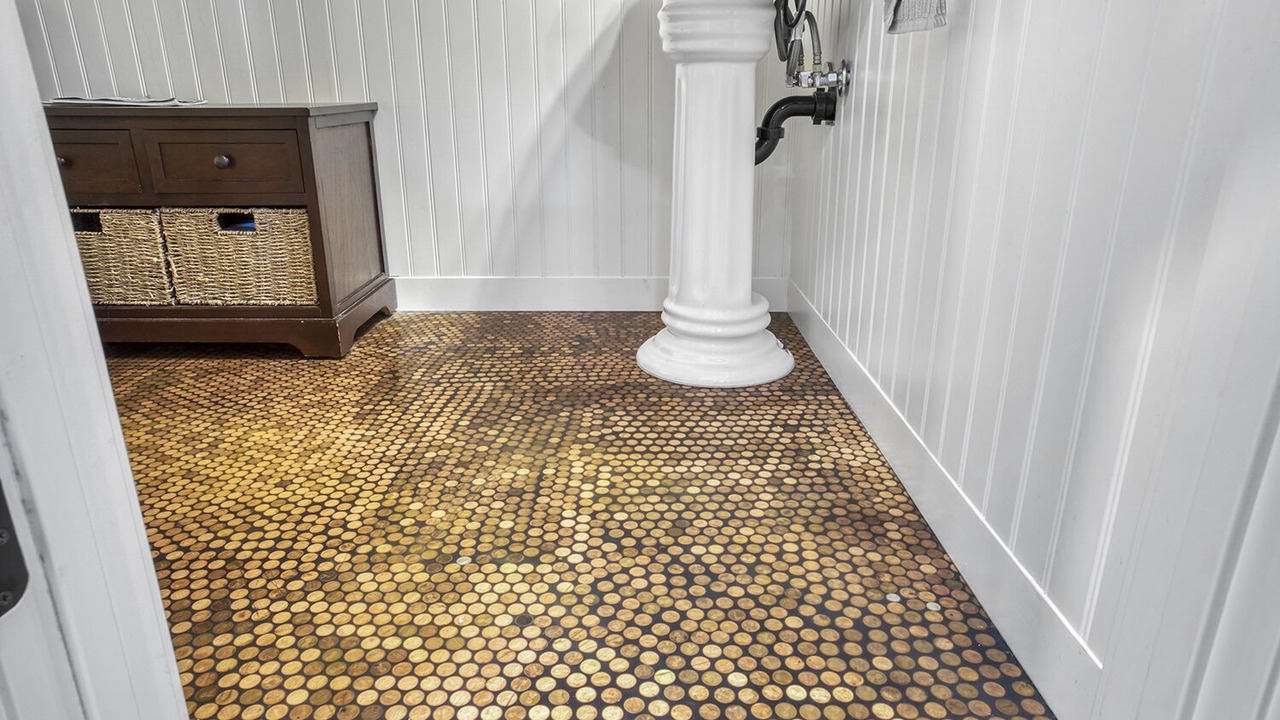 Photo of Bathroom in Laurelhurst