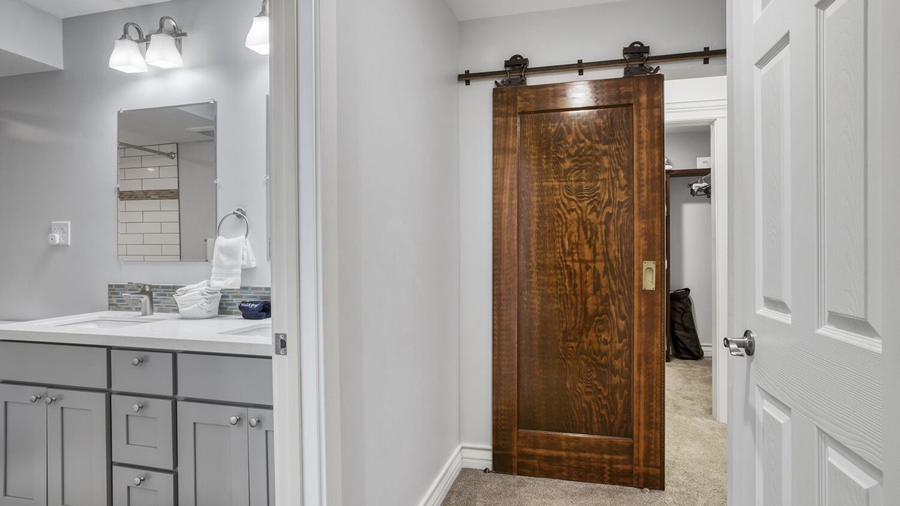 Photo of Bathroom in Laurelhurst