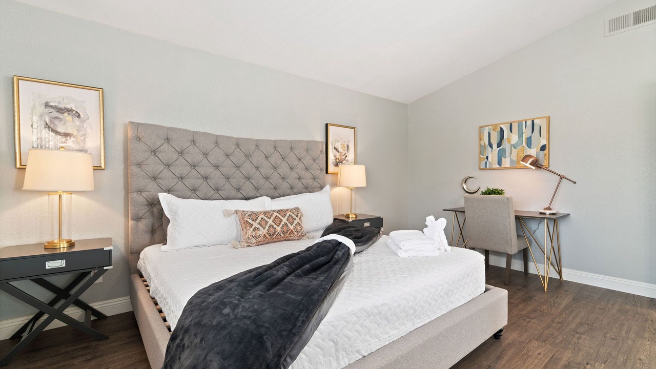 Photo of Bedroom in Green Valley