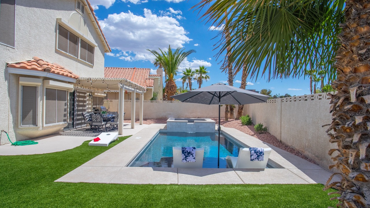 Photo of Outdoor in Green Valley