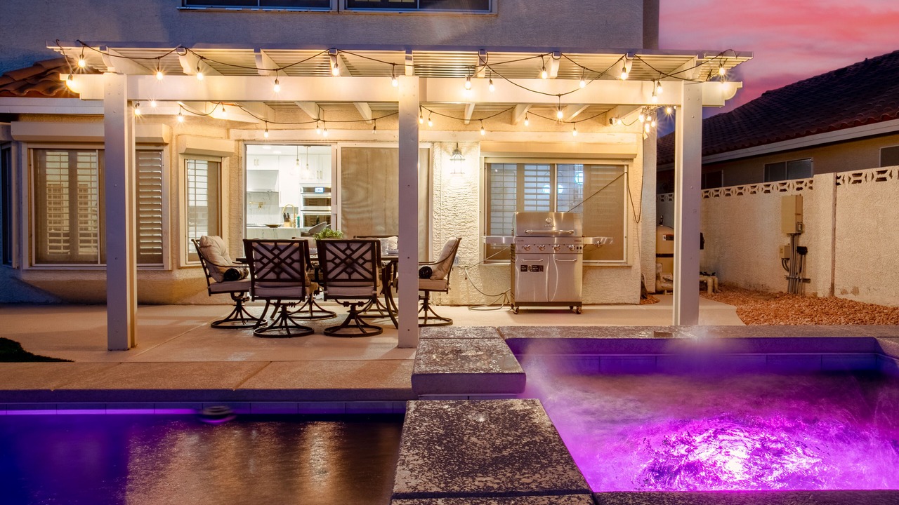 Photo of Outdoor in Green Valley