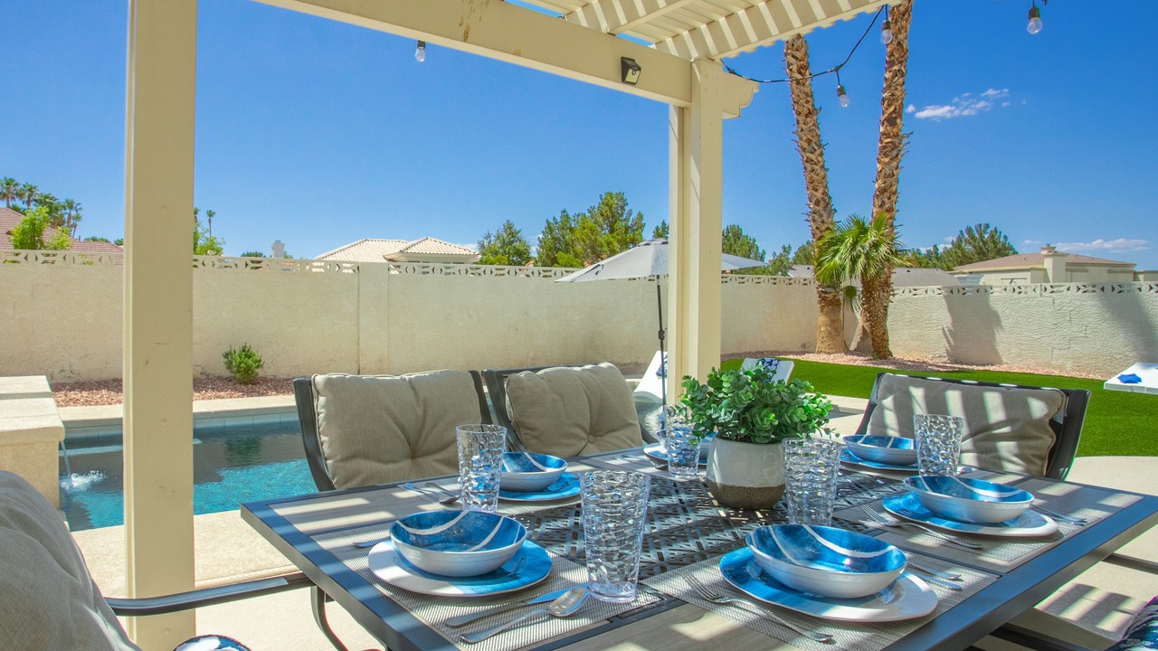 Photo of Outdoor in Green Valley