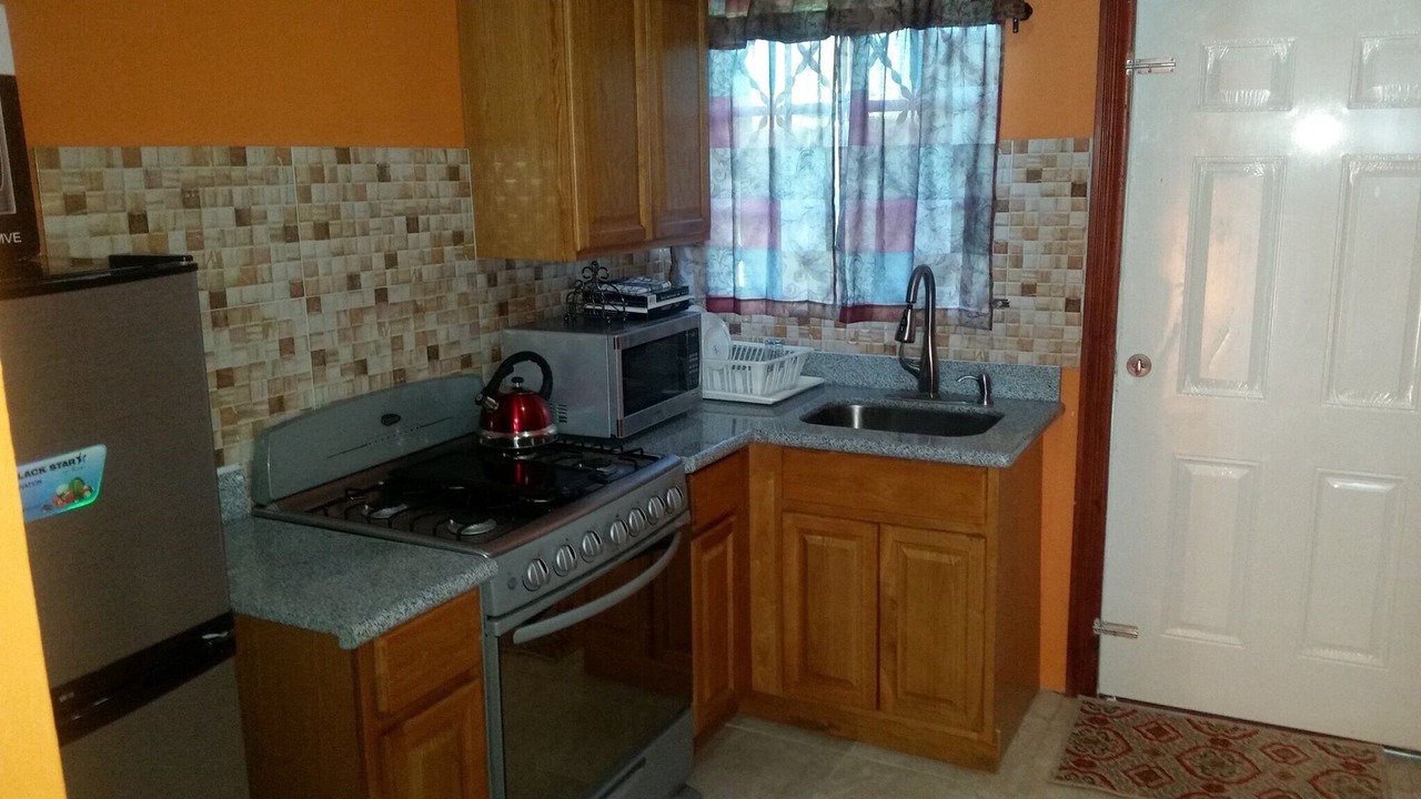 Photo of Kitchen in Savanna la Mar