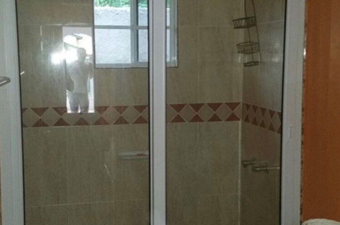Photo of Bathroom in Savanna la Mar