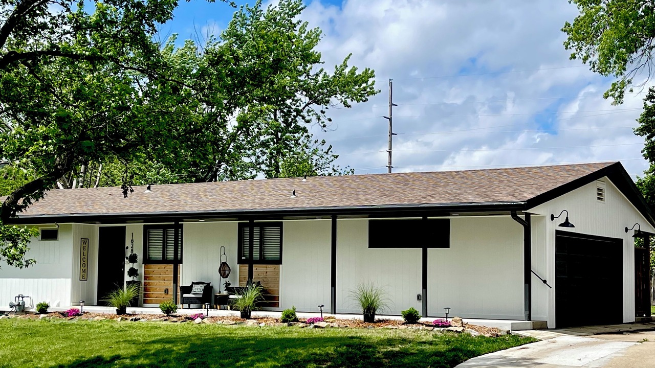 Photo of Outdoor in Lawrence