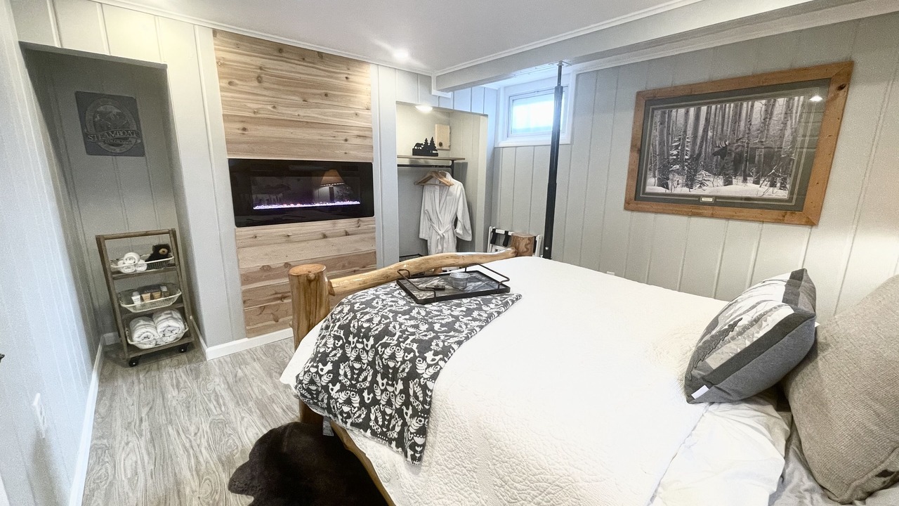 Photo of Bedroom in Lawrence