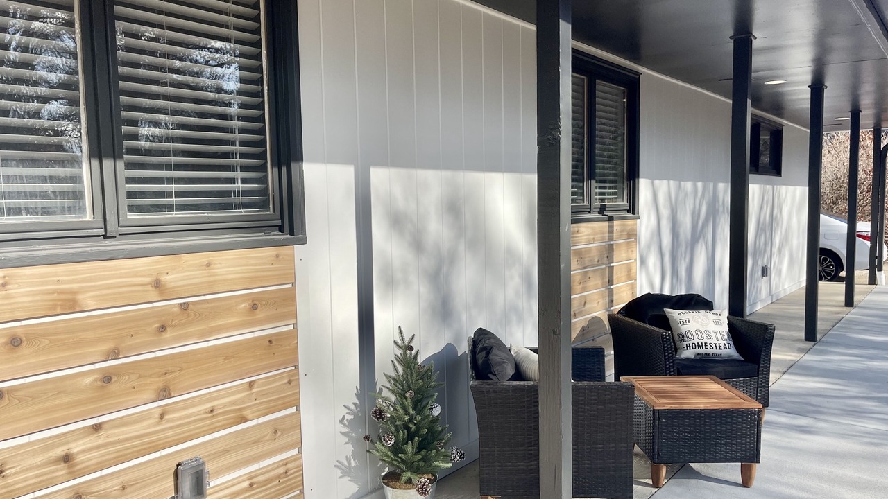 Photo of Patio Balcony in Lawrence