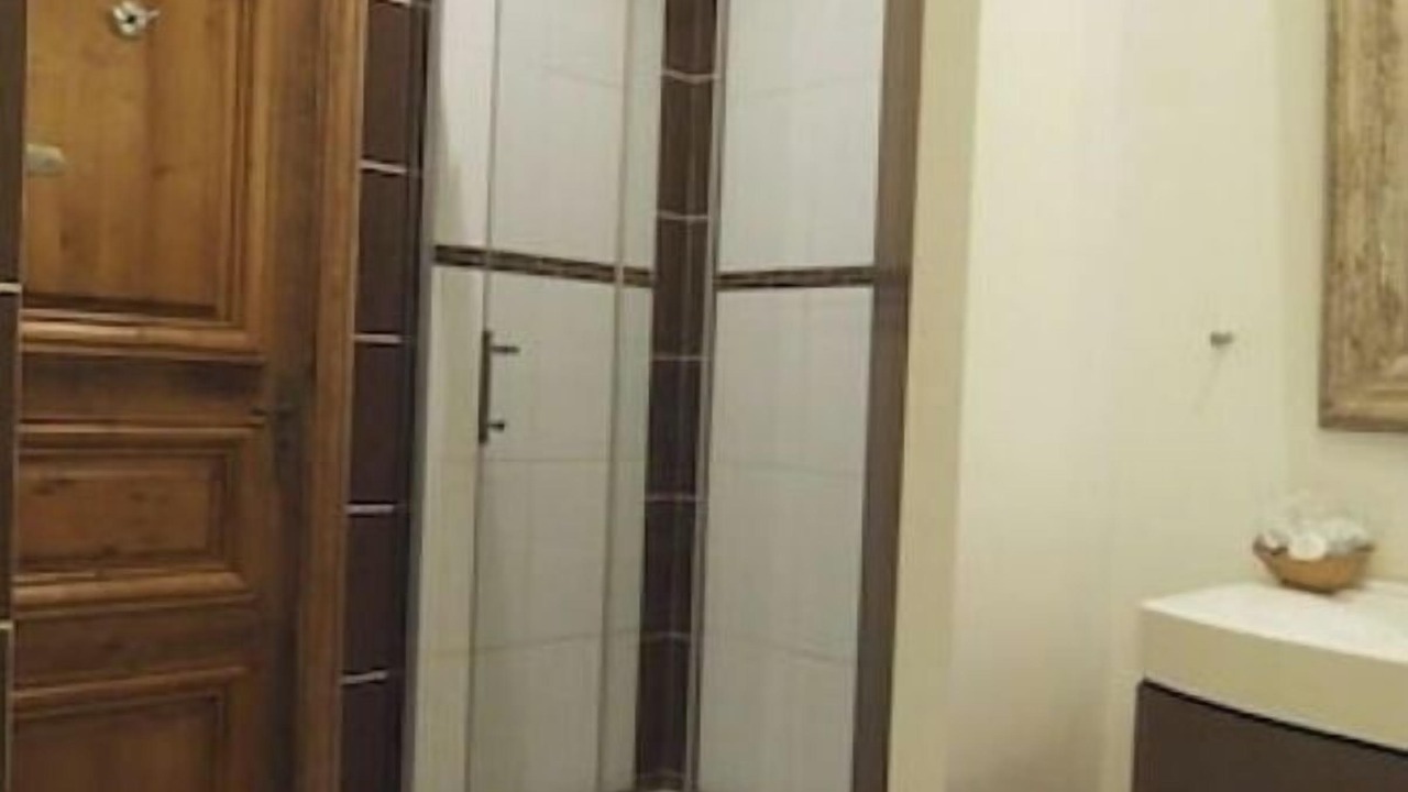 Photo of Bathroom in Saint-Merri