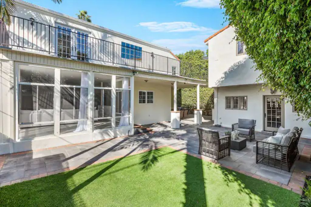 Photo of Patio Balcony in Miracle Mile