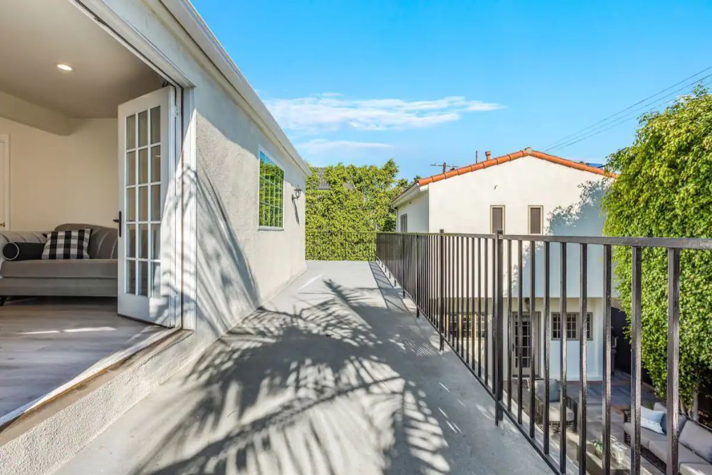 Photo of Patio Balcony in Miracle Mile