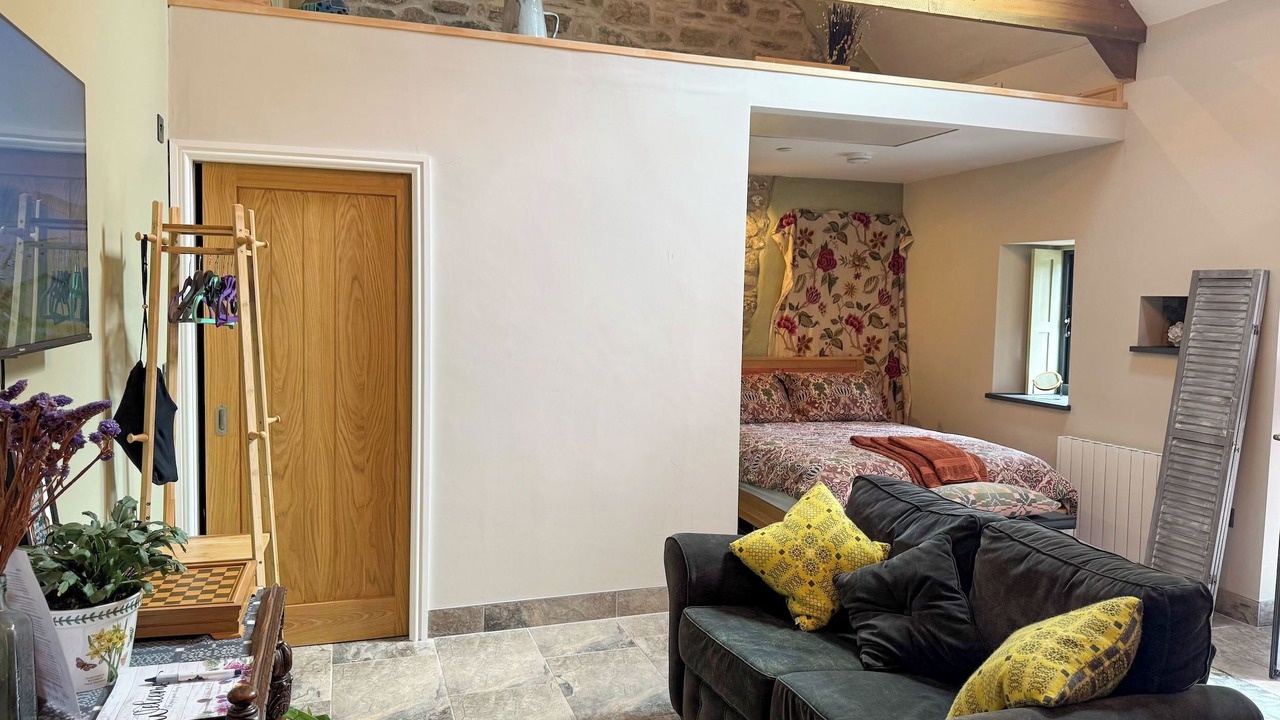 Photo of Livingroom in Haverfordwest