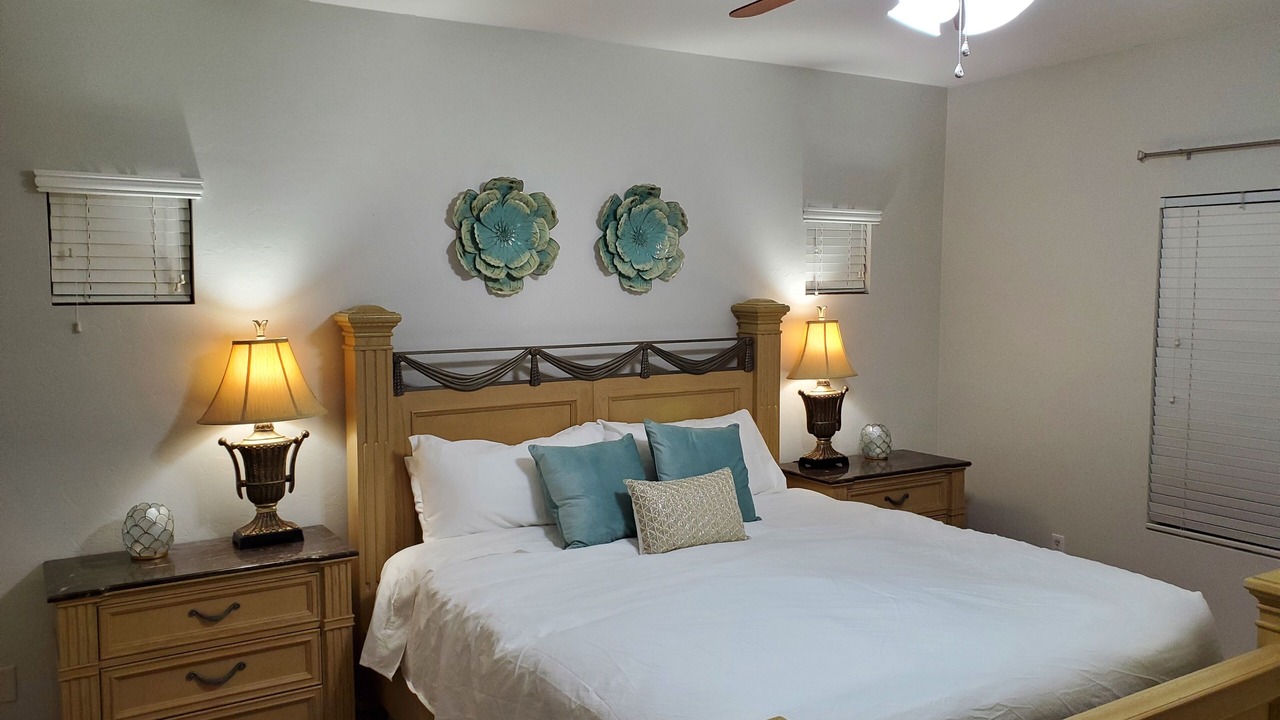 Photo of Bedroom in Cortaro