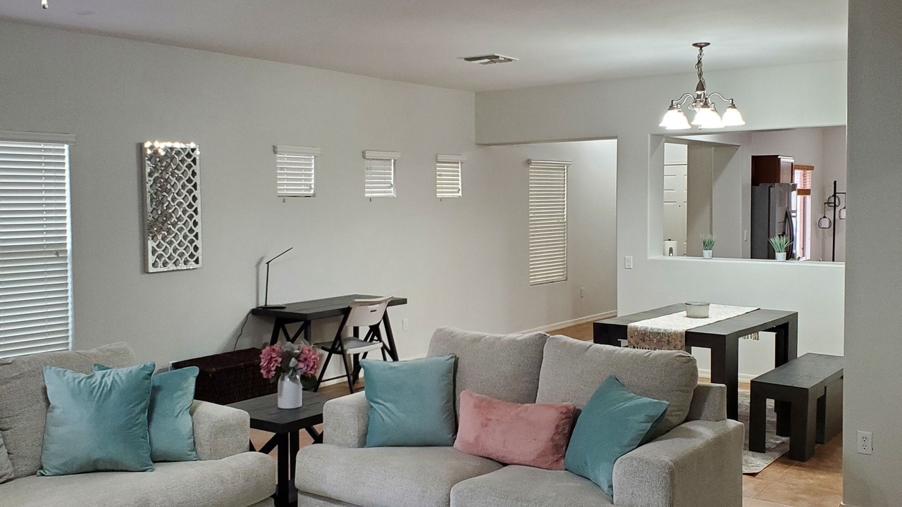 Photo of Livingroom in Cortaro