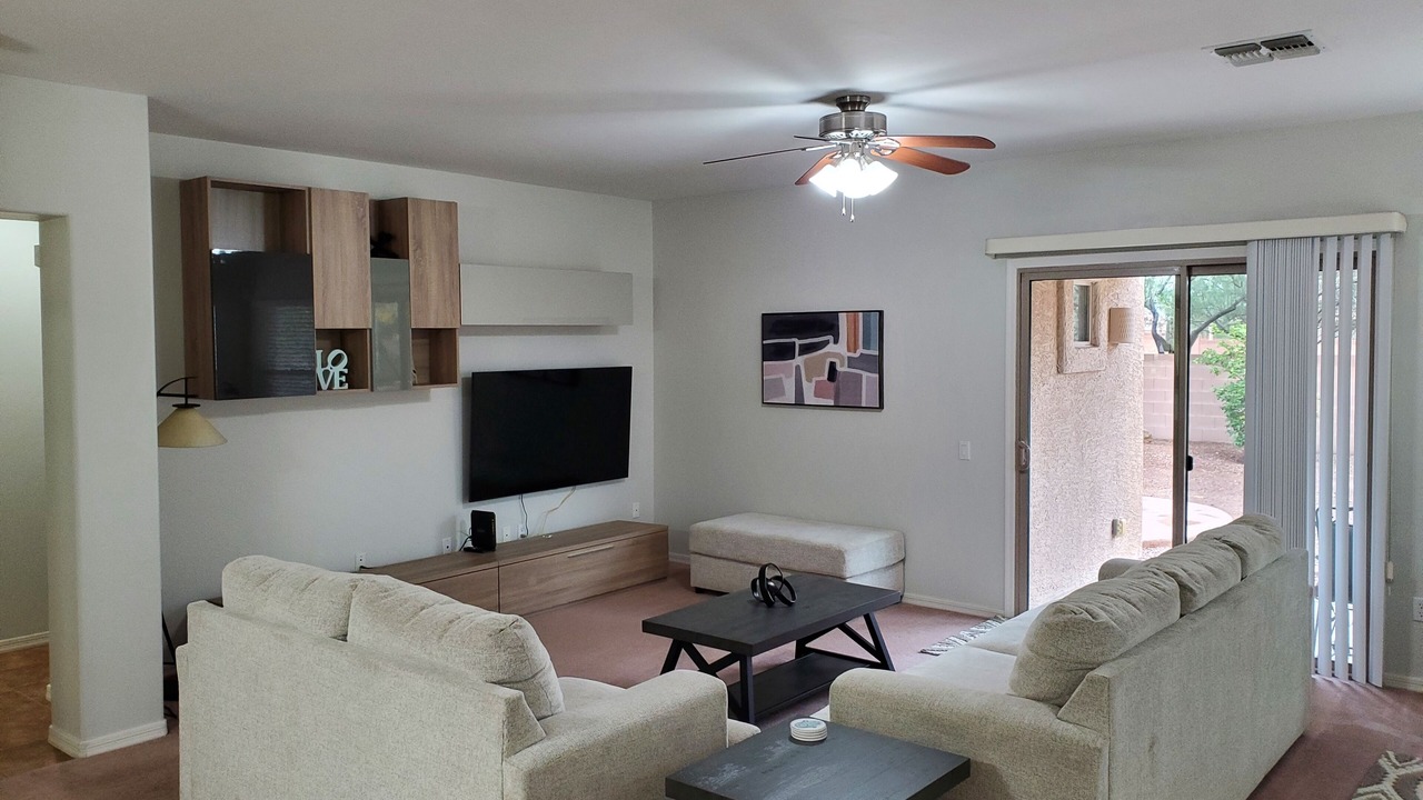 Photo of Livingroom in Cortaro