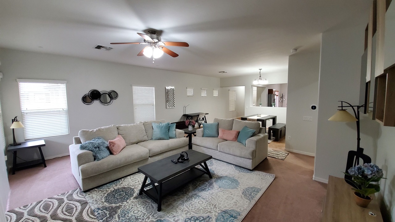 Photo of Livingroom in Cortaro