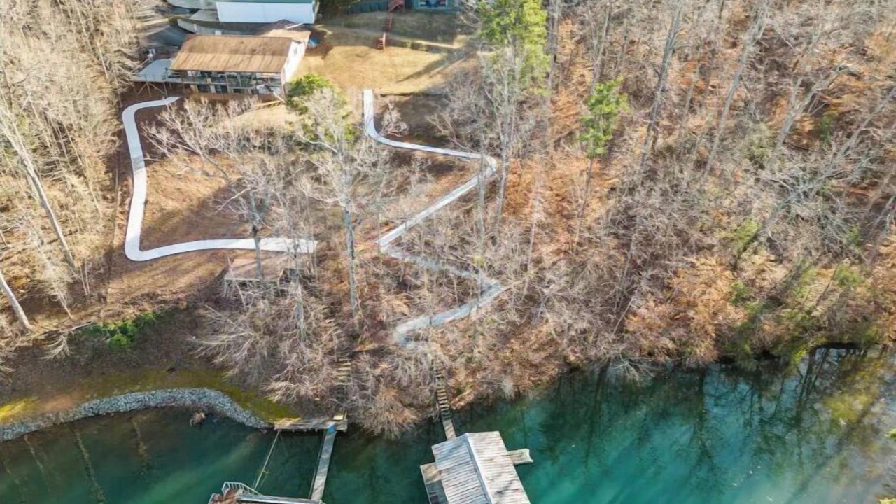 Photo of Outdoor in Seneca