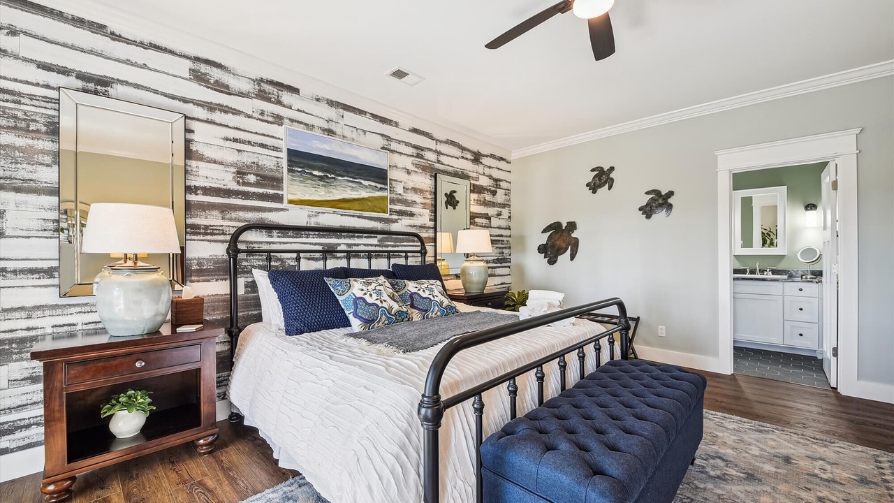 Photo of Bedroom in Melrose on the Beach